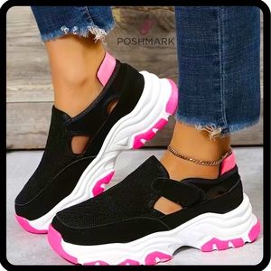 NWT Women's Platform Black & Pink Lightweight Comfortable  Sneakers Size 7